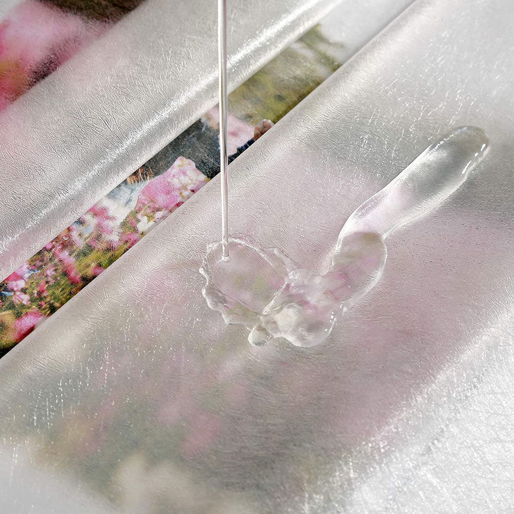 Clear plastic shower curtain mold and mildew resistant