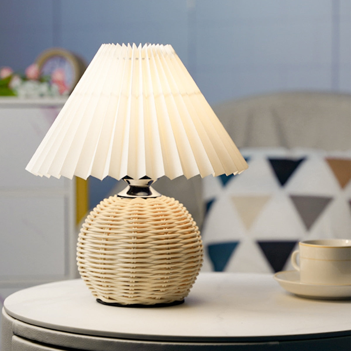 Bedside Vintage Korean Rattan Table Lamps with USB Creative Pleats